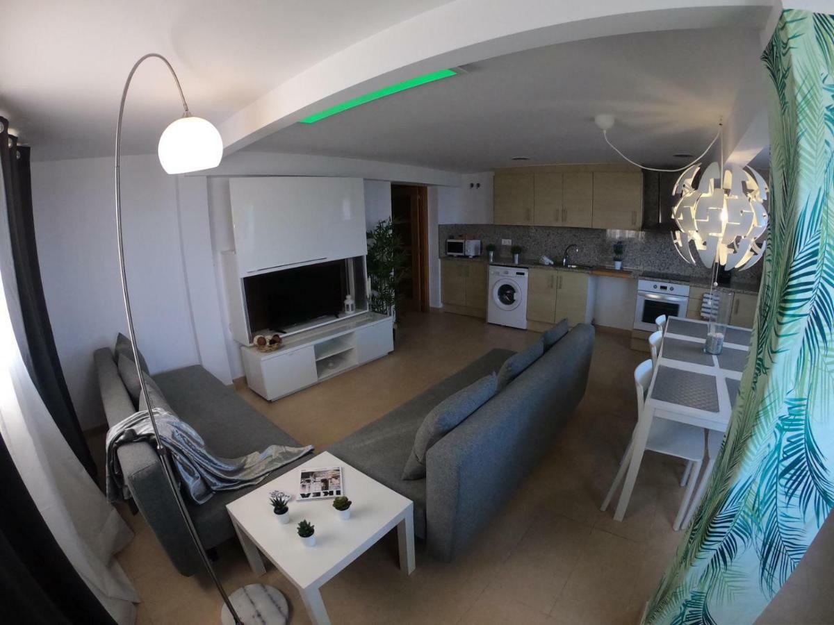Apartamento A Primera Linea De Mar En Platja D'Aro Bagian luar foto