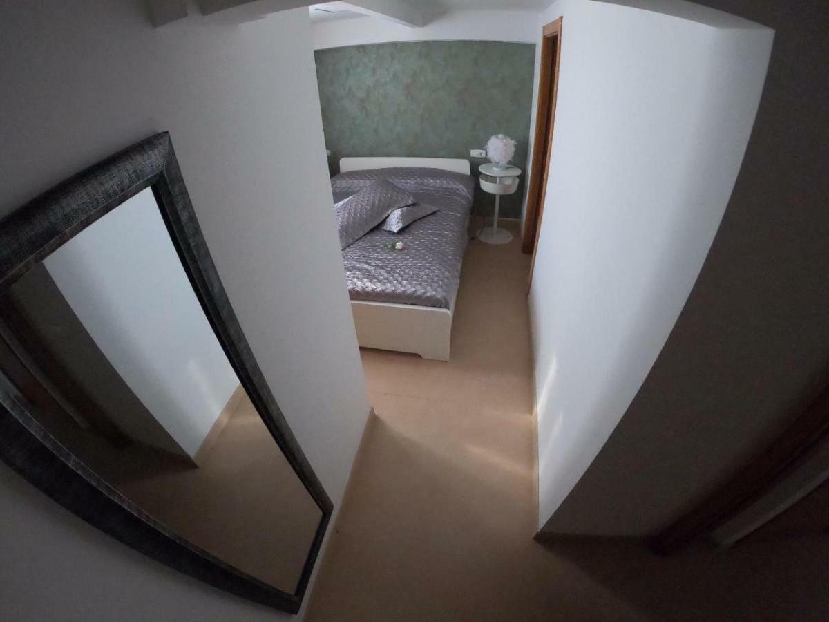 Apartamento A Primera Linea De Mar En Platja D'Aro Bagian luar foto